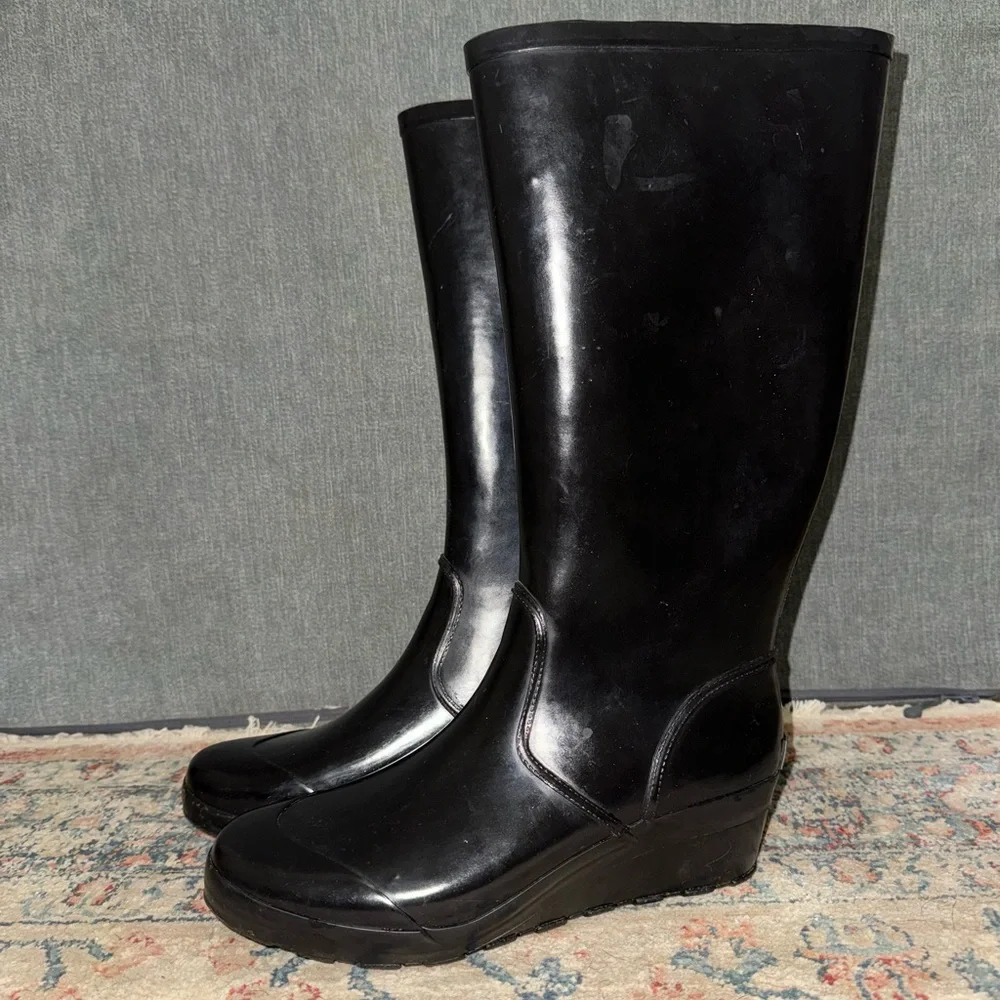 MICHAEL KORS Knee-High Rubber Black Wedge Heel Rain‎ Boots size 8